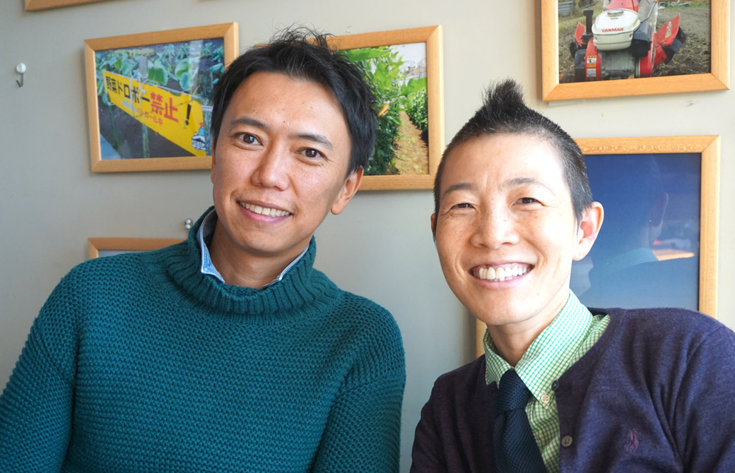 ヨガジェネレーション代表酒造博明と産婦人科医高尾美穂先生が笑顔で正面を向いてツーショット