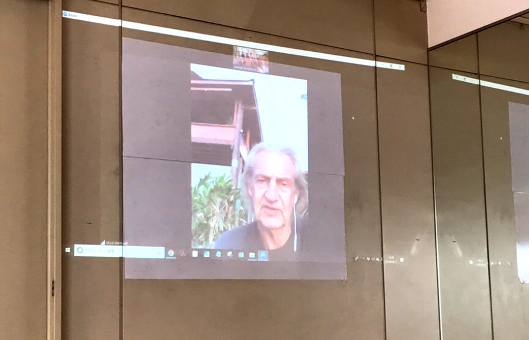 マーク・ウィットウェルのスカイプセッションの様子