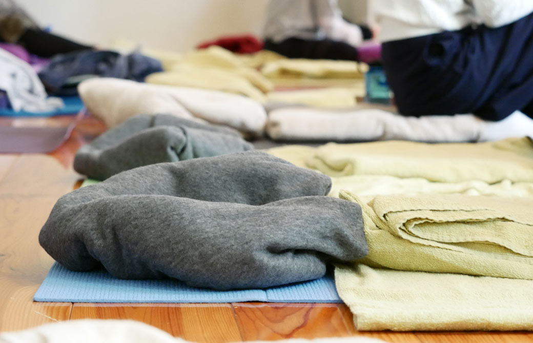 ブランケットで作る枕