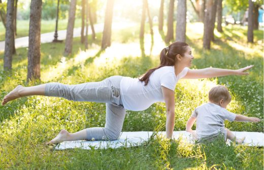 妊婦さんがマタニティヨガや産後ヨガを学ぶことで得られる3つのメリット