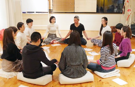 RYT200ヨガ指導者養成講座東京23期最終日の様子