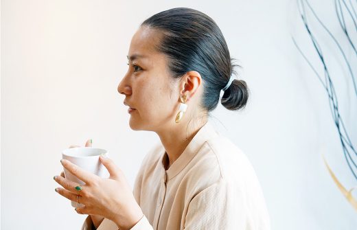 ヨガジェネレーション編集部やっこさんの横顔