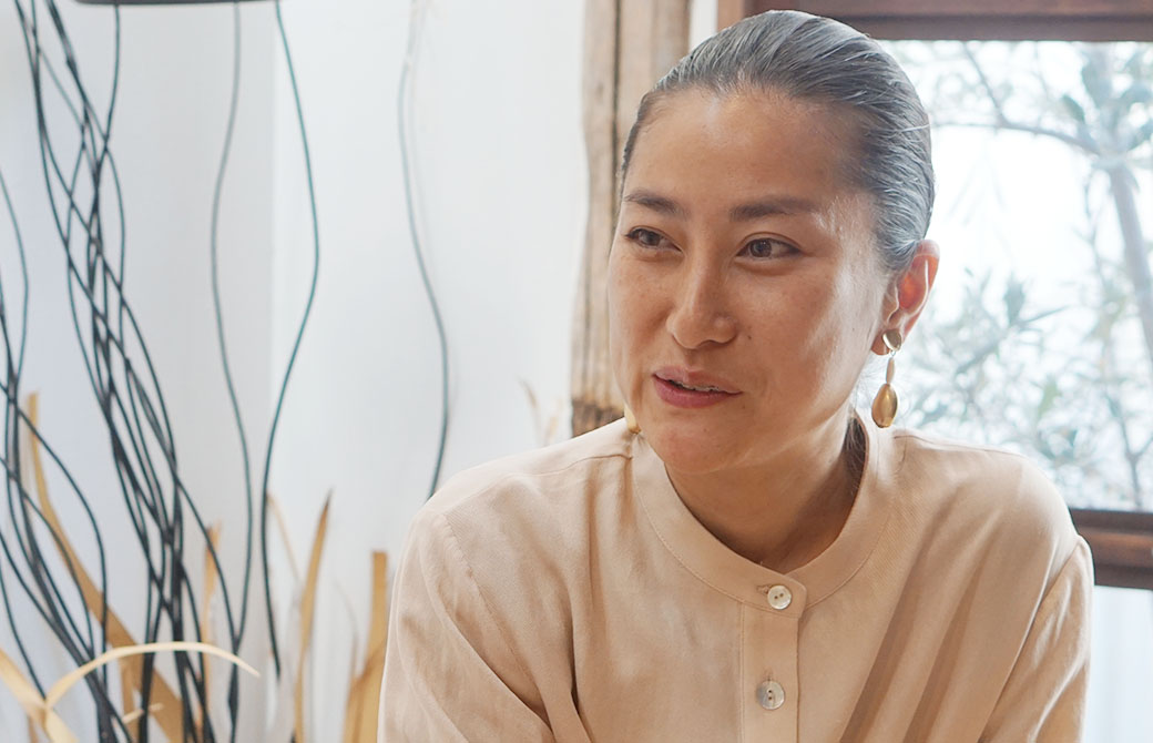 フリーランスのライター・編集者の真帆さん。実はヨガジェネレーションでもお世話になっています。