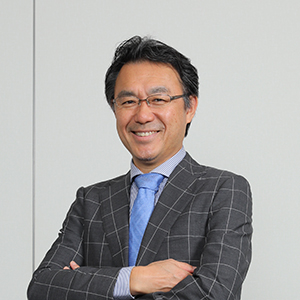 高平尚伸医師