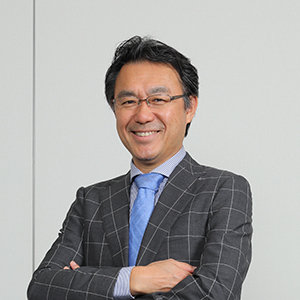 高平尚伸医師