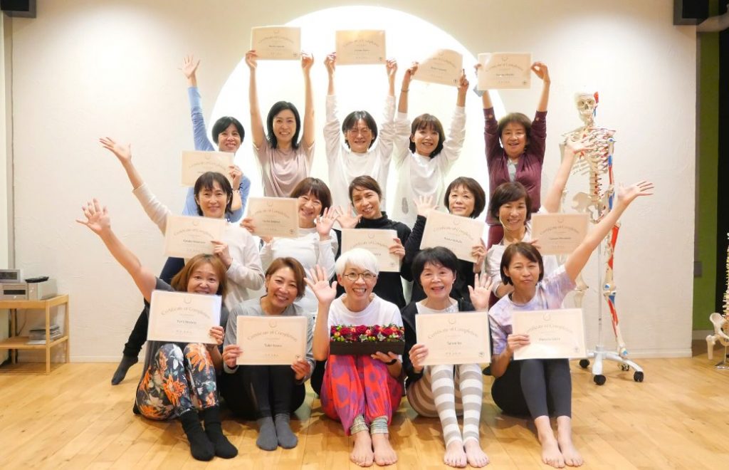 母のRYT200修了式の様子