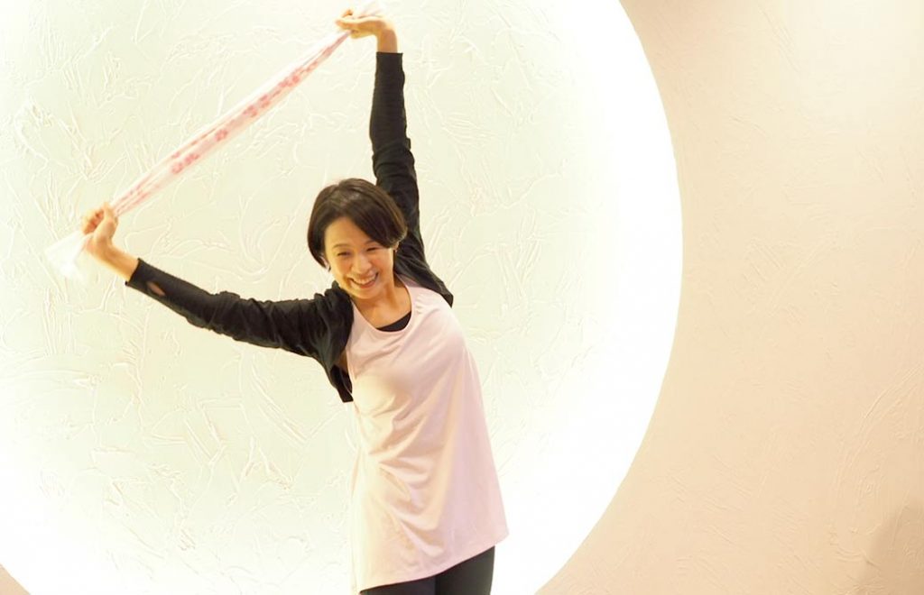 Miwa先生の統合医療ヨガクラスの様子