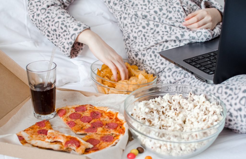 ストレスで食べ過ぎてしまう人